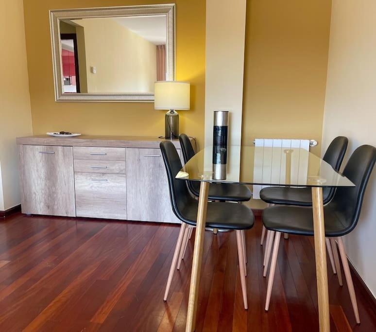 El Apartamento De Adriana En Torrelavega. Esterno foto